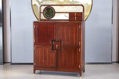 新中式家具131平的現(xiàn)代風(fēng)三居室，看起來很有格